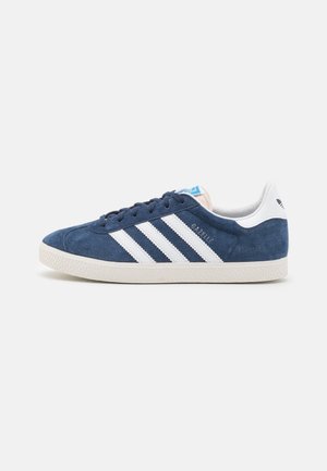 GAZELLE UNISEX - Sneakers laag - night indigo/footwear white/core white