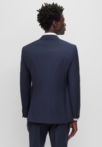 Thumbnail Image 4