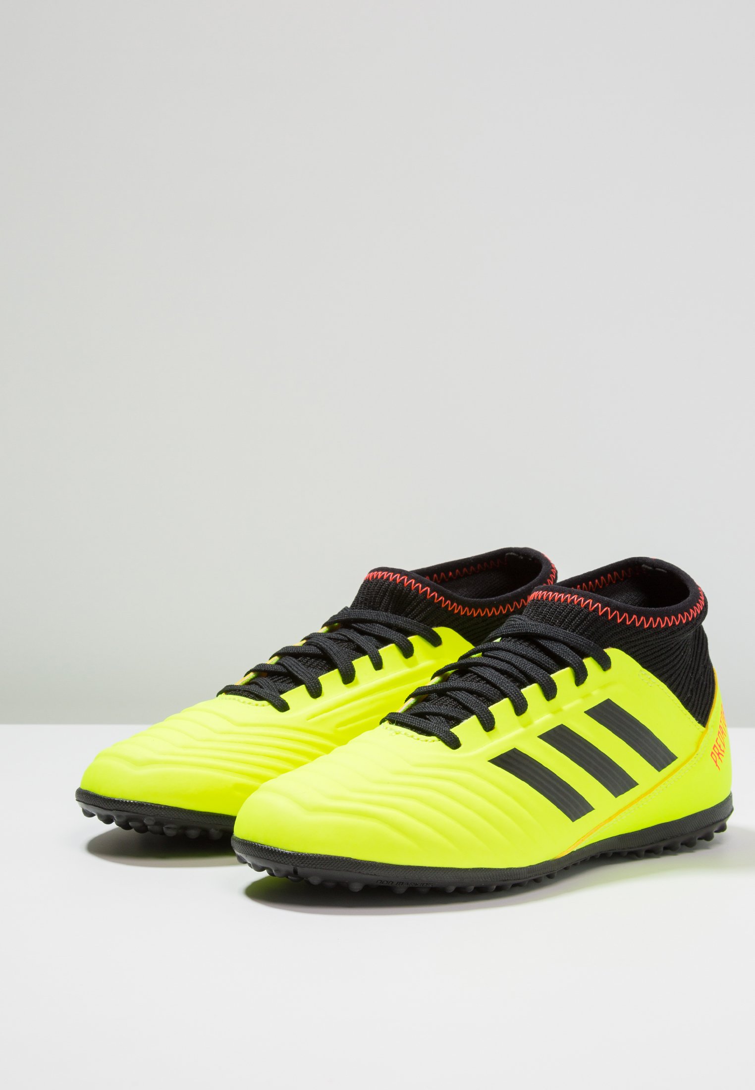 adidas performance predator tango 18.3