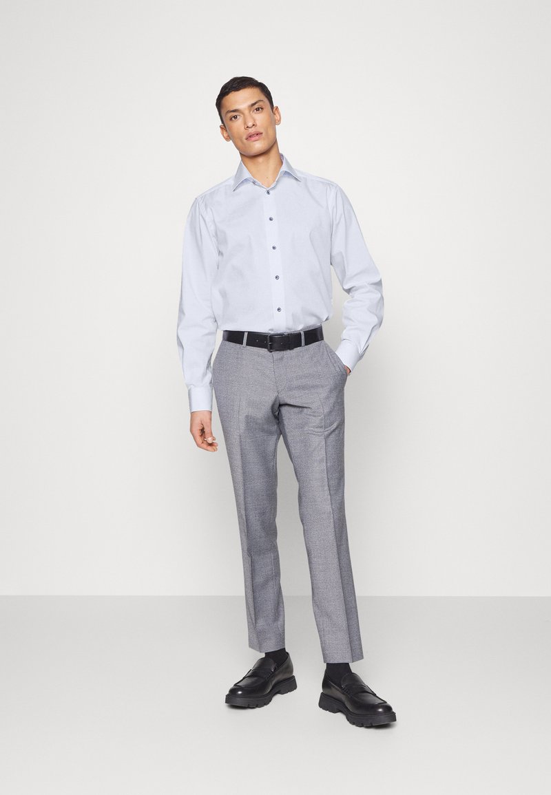Herren Komplettanzüge | Eton CONTEMPORARY FIT Businesshemd light blue/hellblau - GR49763 Herren Komplettanzüge | Eton CONTEMPORARY FIT Businesshemd light blue/hellblau - GR49763