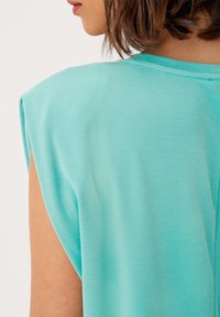 s.Oliver À ÉPAULETTES - T-shirt basic - turquoise