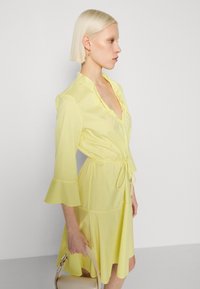 Marc Cain Freizeitkleid - lemon