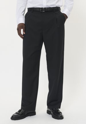 PLEAT - Pantaloni de costum - black