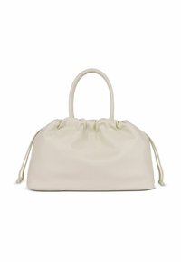 Bolso de cuero color crema con un diseño suave y fruncido. Presenta dos asas redondeadas y cierres de cordón a cada lado.