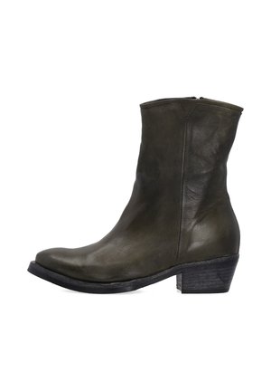 Kotníkové boty - dark brown