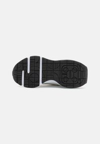Nike Sportswear AIR MAX INTRLK LITE - Tenisice - summit white/black/hyper orange/white