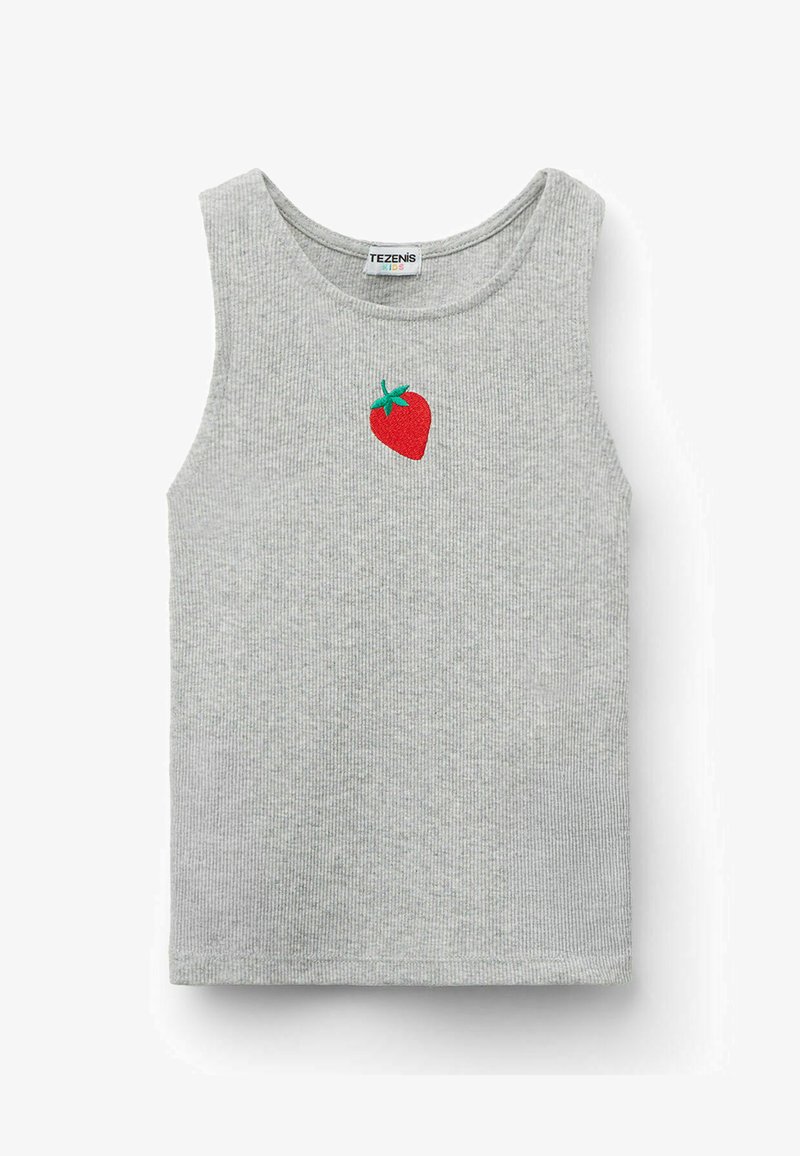 Jasnoszary, prążkowany top na ramiączkach z okrągłym dekoltem i małą czerwoną haftowaną truskawką po lewej stronie. Materiał: mieszanka bawełny.