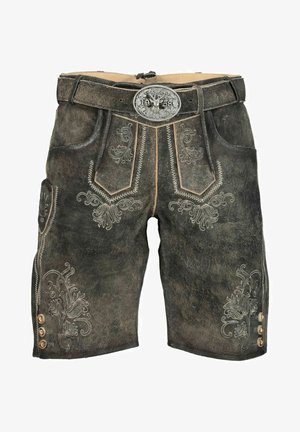 Lederhosen in Dunkelbraun mit dekorativer Stickerei, metallenen Knopf-Akzenten und einem Gürtel mit einer runden Schnalle im Geweih-Motiv.