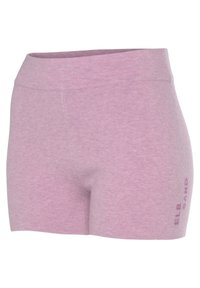 Helle lila Shorts aus weichem Stoff mit einer figurbetonten Passform. Mit einem breiten Bund und einem kleinen Textlogo an der Seite.