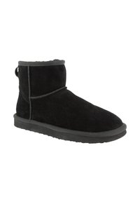 Stivale alla caviglia in suede nero con punta arrotondata, fodera morbida e dettagli grigi. Presenta un'etichetta di sollevamento sul retro e una suola in gomma texture.