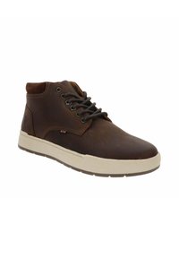 Sneaker alta in pelle marrone con lacci scuri, suola in gomma bianca e colletto imbottito su sfondo bianco.