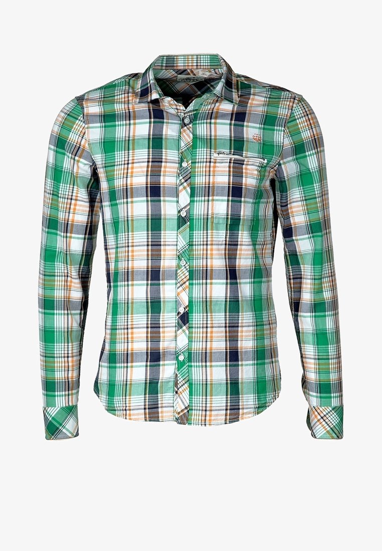 Camisa de cuadros verde y blanca con detalles en naranja y azul marino. Cuenta con cuello abotonado y un bolsillo en el pecho. Mangas largas con puños abotonados.