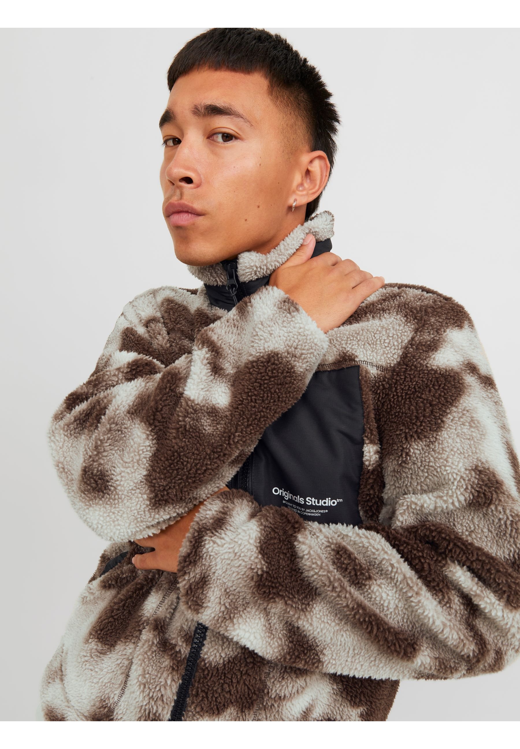 Jack & Jones JORVESTERBRO TEDDY - Fleece jacket - chocolate