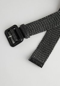 WIDE RAFFIA - Öv - black
