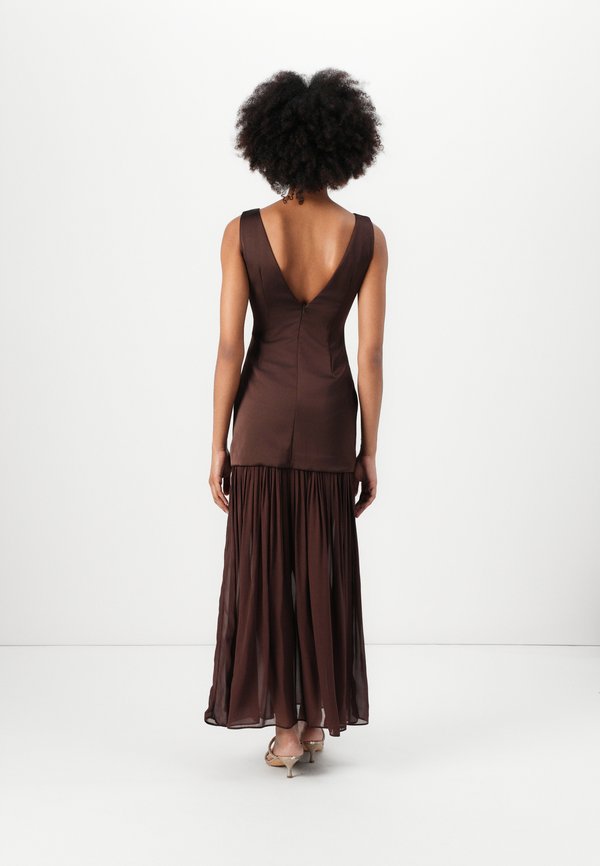 KARLA DROPPED WAIST MAXI DRESS - Occasion wear - chocolate3