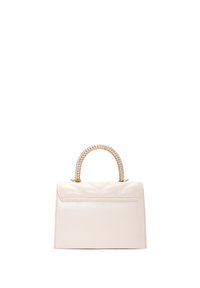 Borsa a mano strutturata in pelle bianca con un frontale testurizzato, dotata di manico intrecciato in tonalità oro e chiusura superiore.