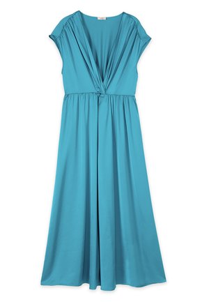 Blaues ärmelloses Midikleid mit tiefem V-Ausschnitt, gedrehtem Vorderteil und geraffter Taille, gefertigt aus glattem, fließendem Stoff.