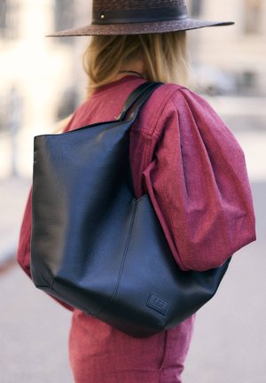 L37, NOTHING LEFT TO PROVE - Sac à main - black