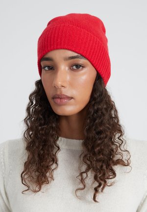 Style Republic Muts - crimson