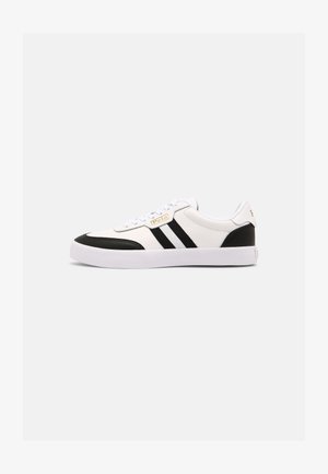 COURT LEATHER SNEAKER - Joggesko - white/black
