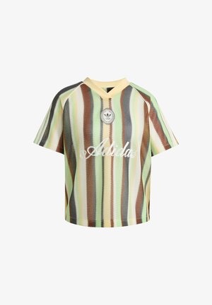 Krátký pletený rukávový svetr s vertikálními pruhy v zelené, hnědé, krémové a šedé barvě, s béžovým límečkem a logem Adidas na hrudi.