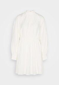 Δεν επιλέχθηκε, pristine