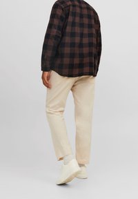 Jack & Jones Vapaa-ajan kauluspaita - dark brown