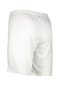 Shorts de sport blancs en tissu léger avec une taille élastique, présentant un design simple et une texture lisse.