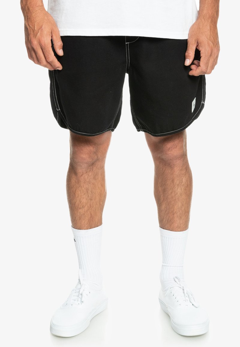 Short Quiksilver Noir – Taille 2/34 – État Très Bon