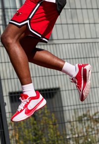 Nike Performance ZOOM FREAK 5 ASW - Basketsko - university red/white/bright crimson