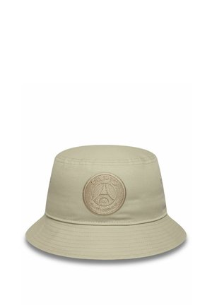 Light beige bucket hat made of fabric. Features a circular embroidered logo with "PARIS" and an Eiffel Tower design on the front.