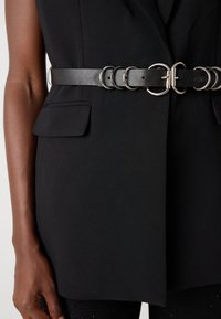 DKNY FUEN AERO  - Strukirani kaput - black