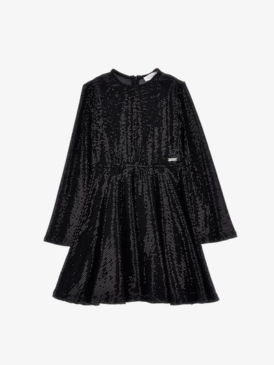 Abito lungo nero a maniche lunghe realizzato in tessuto testurizzato, impreziosito da paillettes argento, con scollo rotondo e gonna svasata.