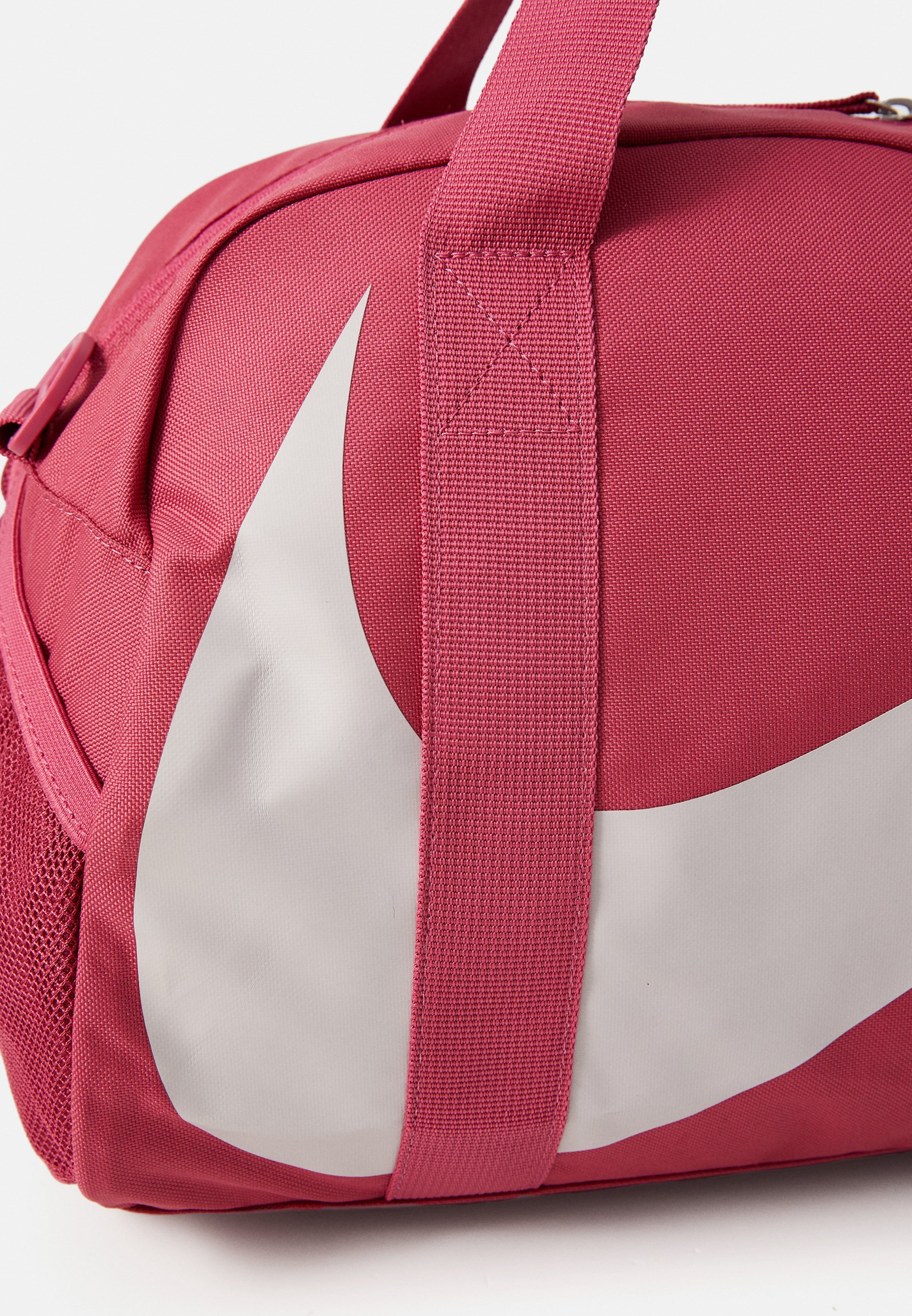 youth nike duffel bag