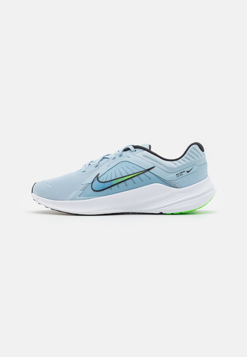 Nike Performance QUEST 5 - Road running shoes - light armory blue/black/green strike/star blue/white