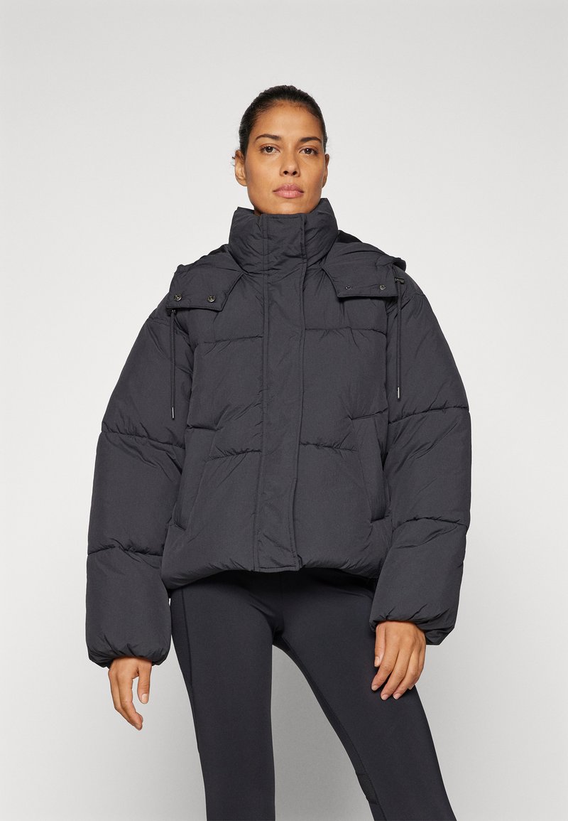 ONLY Play ONPHOPE SHORT JACKET - Zimní bunda - phantom