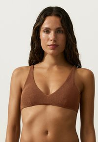 Non sélectionné, light brown