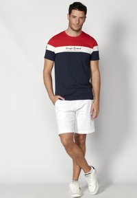 Koroshi SHORT SLEEVE - Marškinėliai su spaudiniu - rojo   red