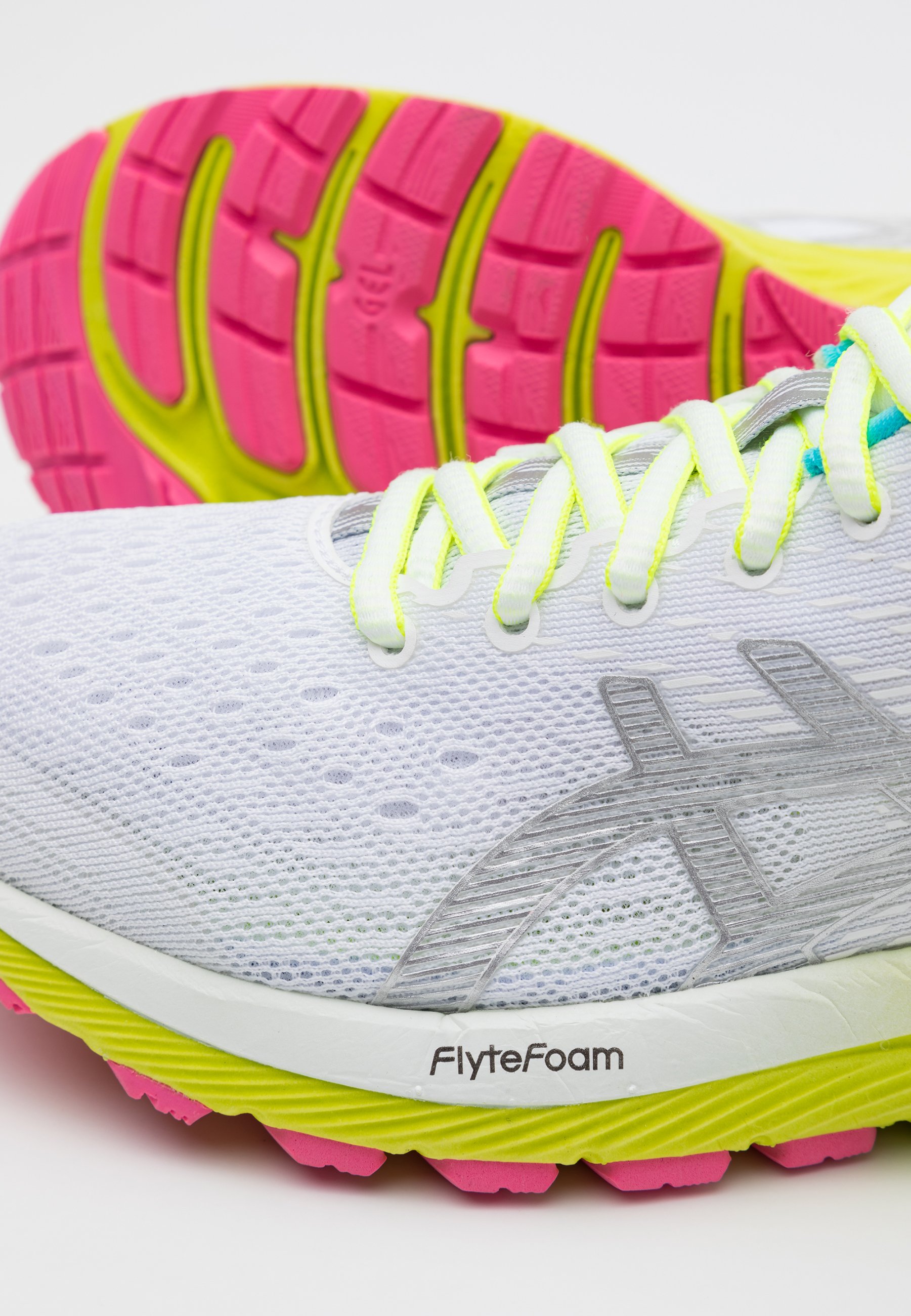 asics cumulus lite show