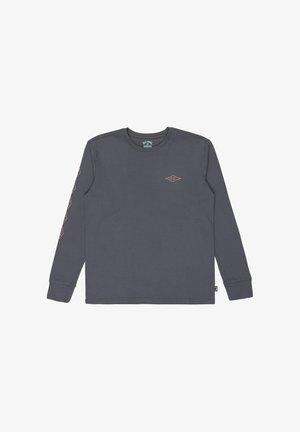 Chemise à manches longues gris en coton, arborant un petit logo en forme de diamant sur la poitrine et des accents imprimés sur les manches.