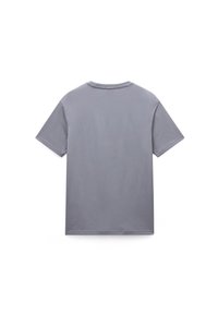 Gray cotton t-shirt with short sleeves, a round neckline, and a simple design. The back is unadorned, featuring a soft texture.
