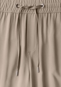 Street One Tygbyxor - beige