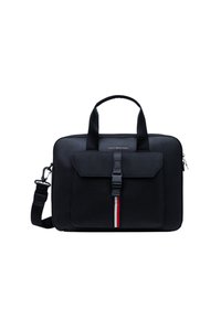 Borsa per laptop nera con finitura in tessuto liscia, manici corti, tracolla regolabile, patta frontale fissata con fibbia e una striscia verticale rossa, bianca e blu.