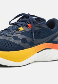 Saucony ENDORPHIN SPEED 4 - Silniční běžecké boty - navy/spice