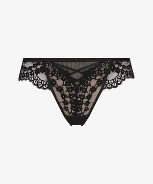 Schwarzer Spitze-Tanga mit floralen Mustern, durchsichtigen Netzbereichen, gewelltem Rand und einem schmalen Bündchen mit einem kleinen schwarzen Knopfdetail.