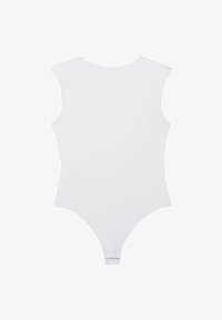 Unselected, white plain