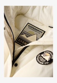 Niet geselecteerd, off white
