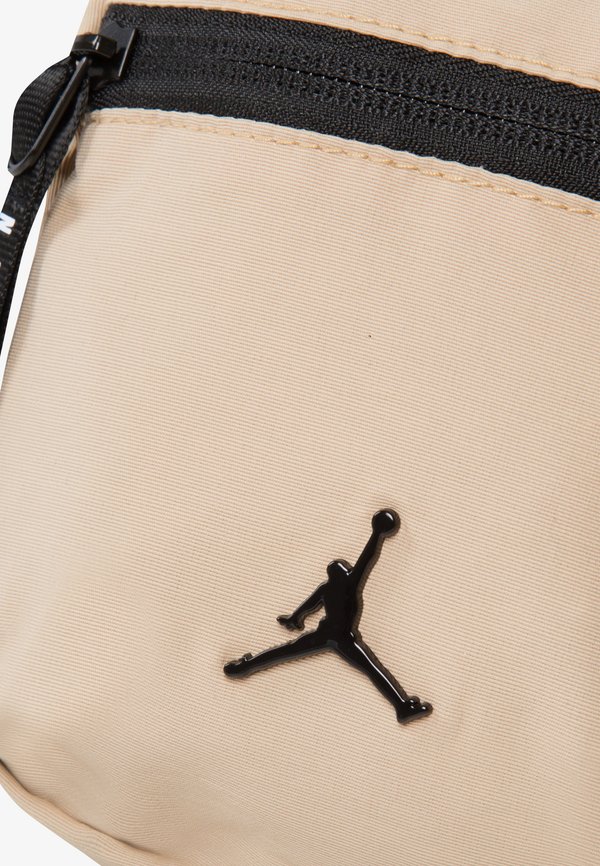 AIRBORNE FESTIVAL BAG - Cross body bag - desert3