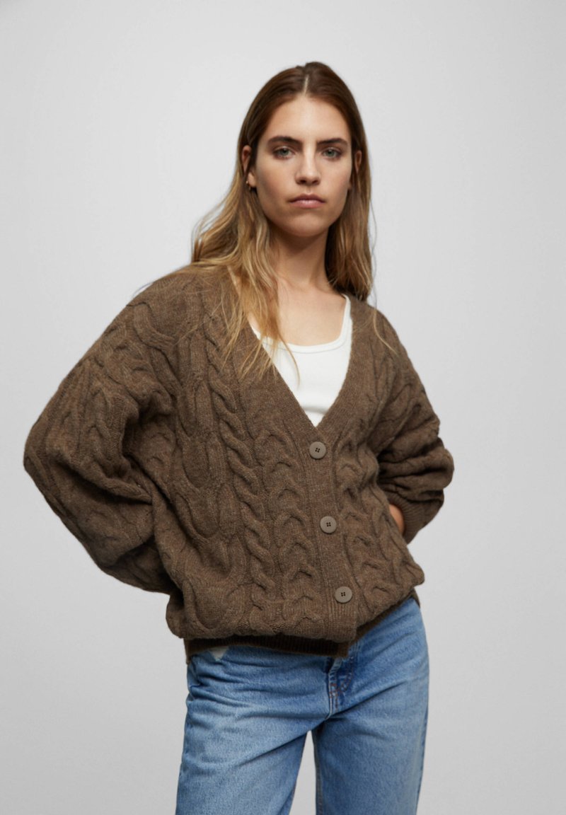 PULL&BEAR Vest brown/bruin Zalando.nl