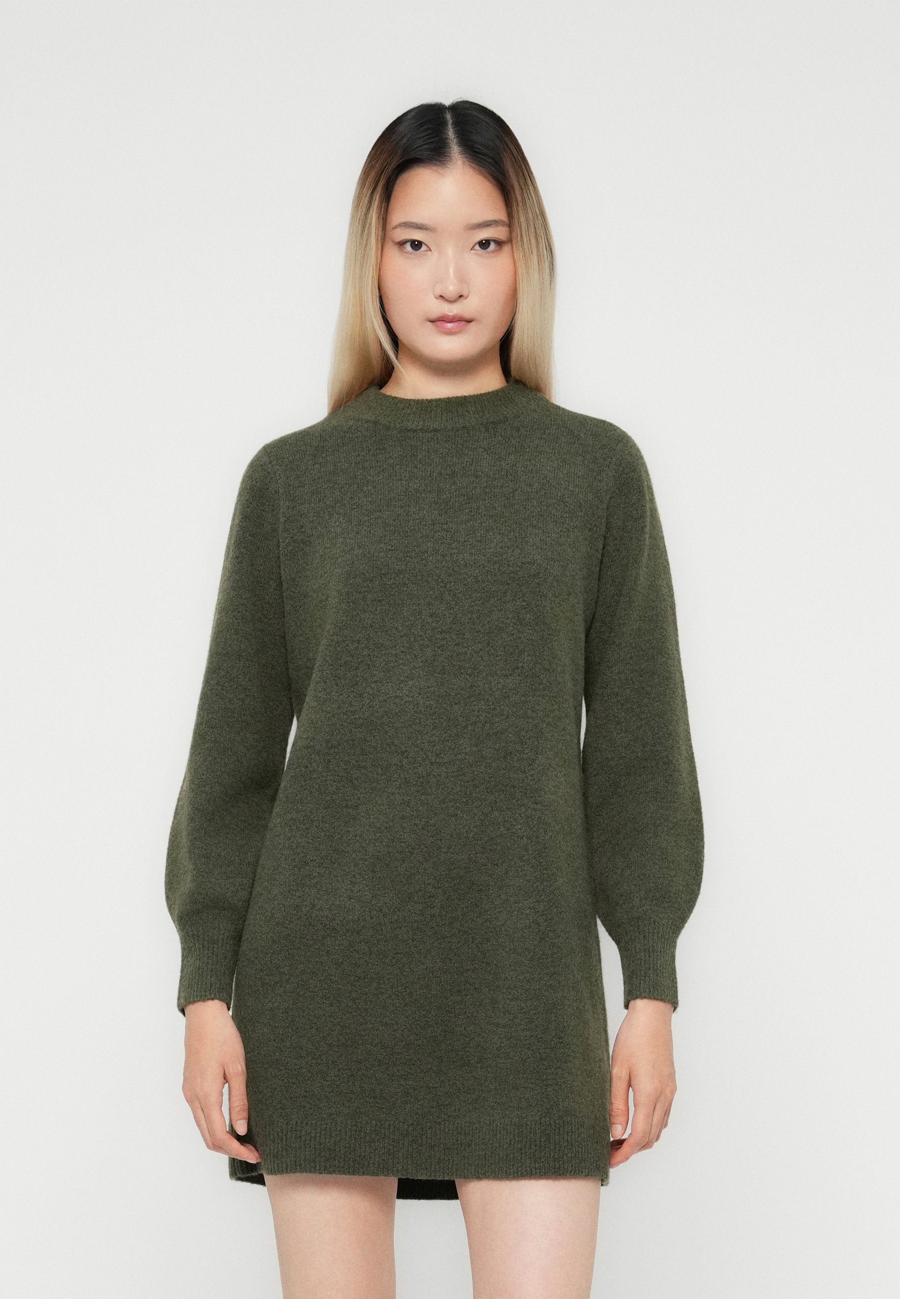 Vero Moda Knitted VMBESTI Short - Jumper dress - grape leaf/mottled dark  green - Zalando.co.uk